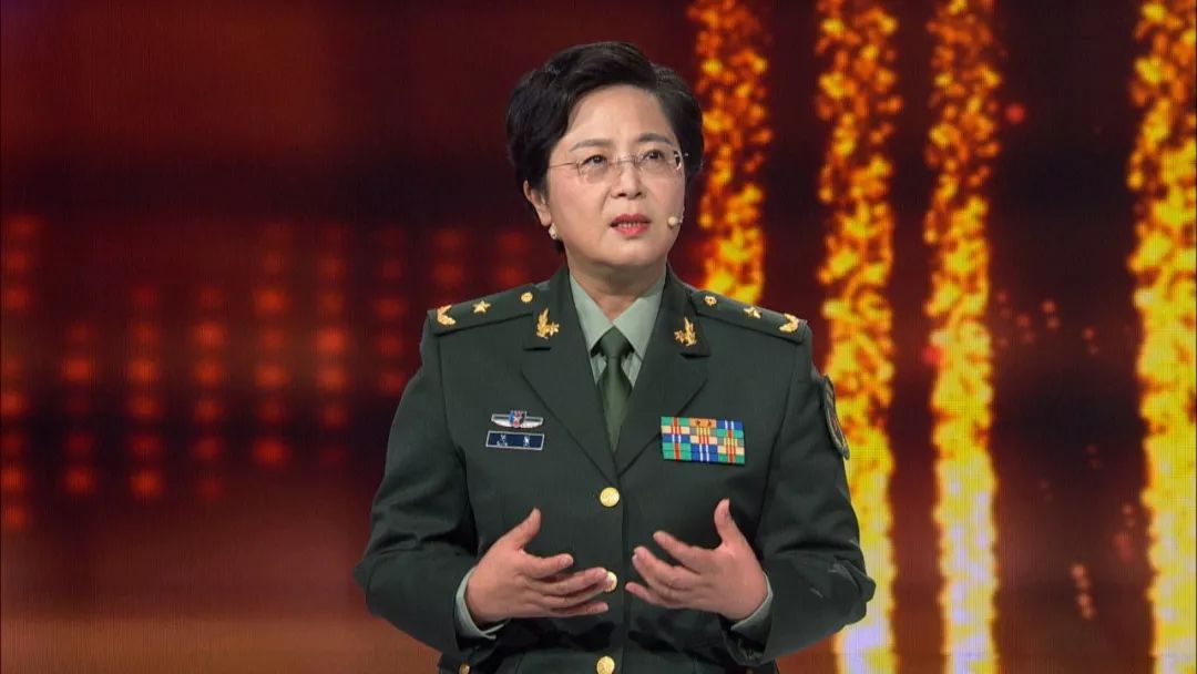 生命之光，最美戎装——致敬陈薇院士及团队